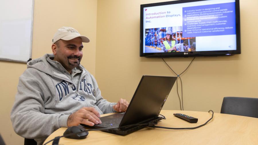 Zaid Abdullah, Supply Chain Study Room