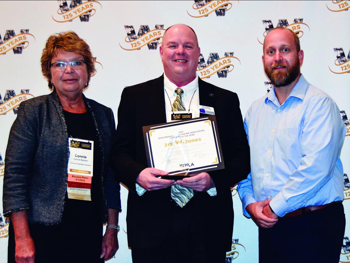 School of Hospitality professor receives statewide award Featured Image