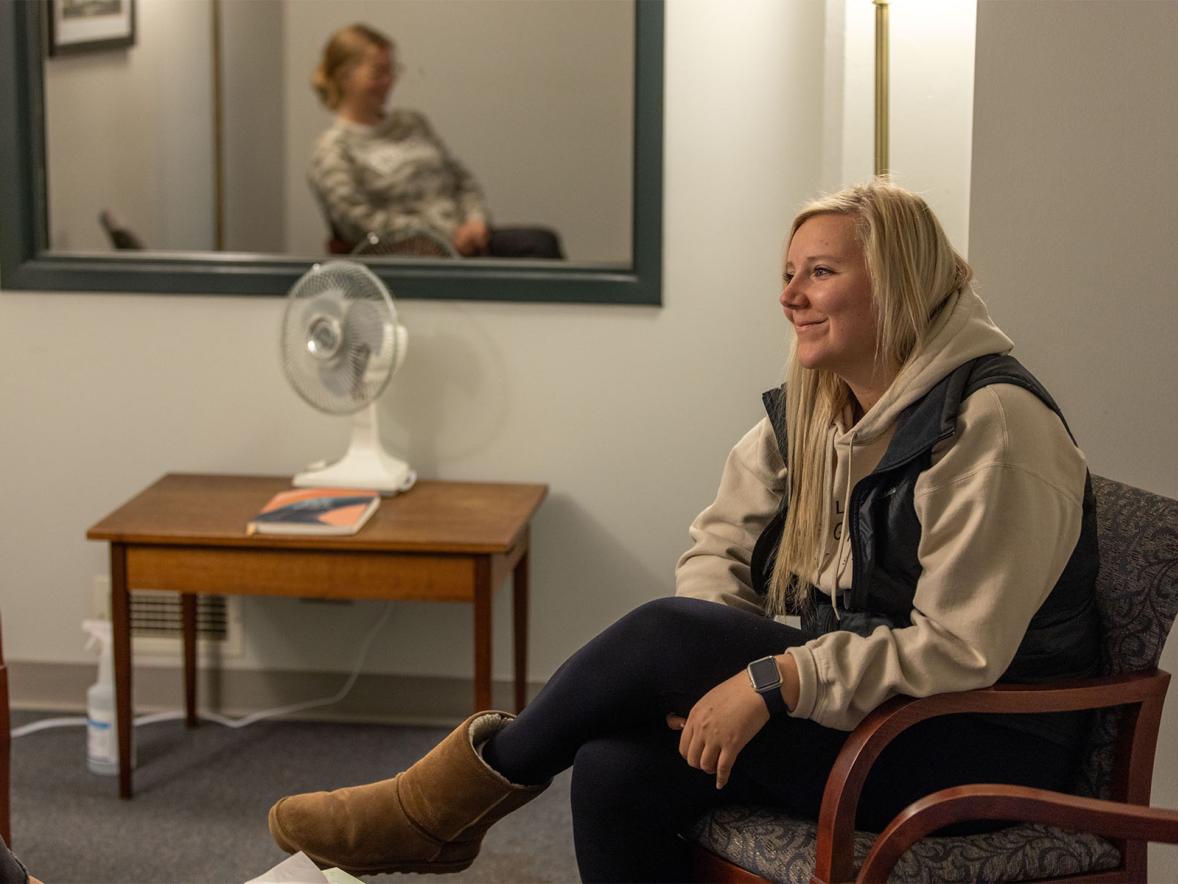 Counseling Lab, students Alexandra Lee and Kaitlyn Eyerly