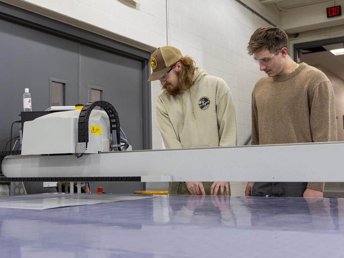 UW-Stout’s packaging program ranks among top 10 in national listings for its polytechnic approach Featured Image