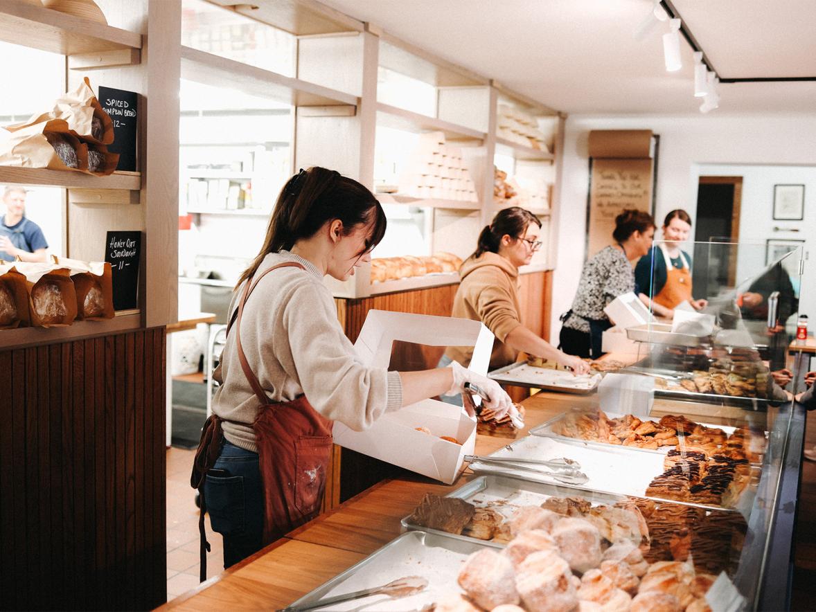 Supporting entrepreneurs: Edgewood Bakeshop benefits from business students’ cost accounting project  Featured Image