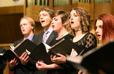 UW-Stout Symphonic Singers and Chamber Choir in concert, Fall 2016.
