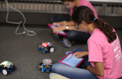 Steps camper is programming a bug bot
