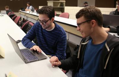 ICT students at UW-Stout computer labs.